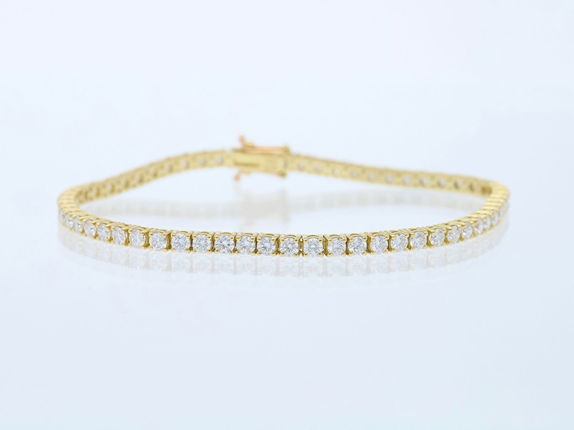 Armband mit 4,35 Karat Diamanten in 750 / 18 Karat Gelbgold mit HRD Expertise