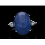 Ring Sapphire 750 / 18 White gold Diamond with IGI report