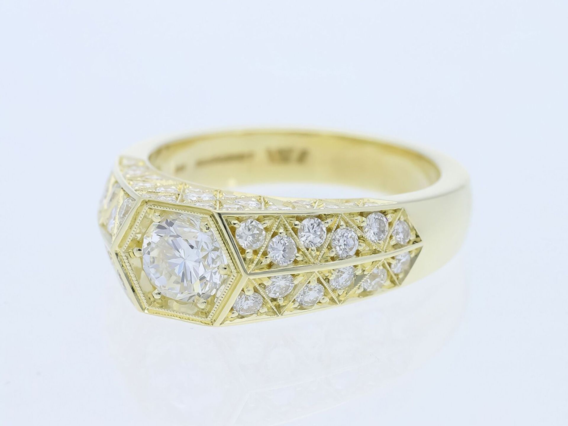 Ring 1,00 Karat Diamant und 1,92 Karat Diamanten in 585 / 14 Karat Gelbgold mit DPL Zertifikat - Bild 2 aus 6