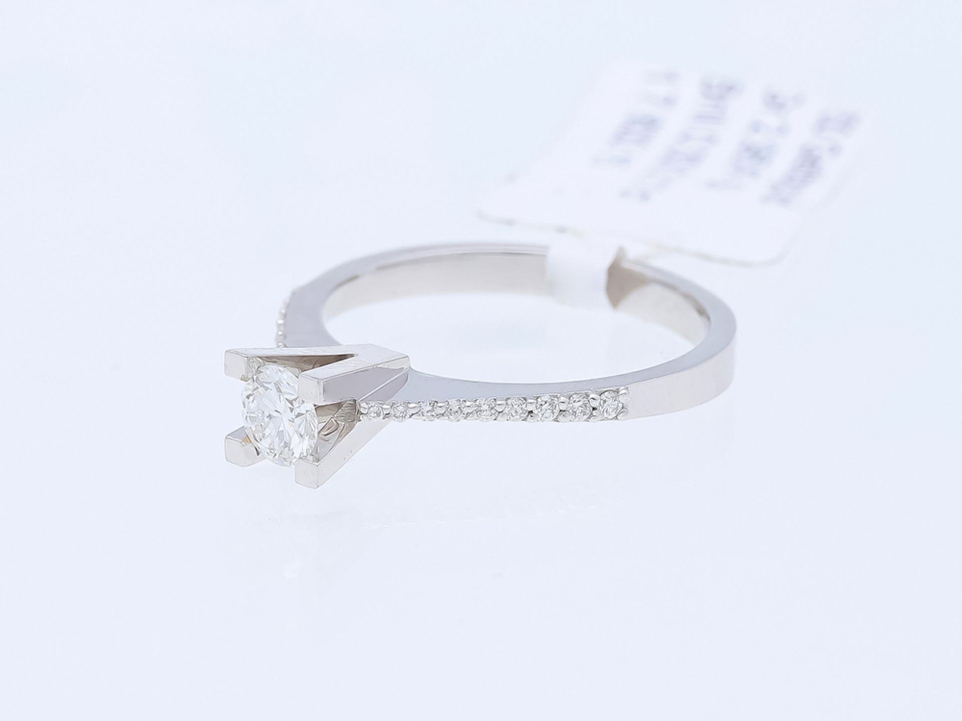 Ring Diamant in 750 / 18 Karat Weißgold - Bild 2 aus 8