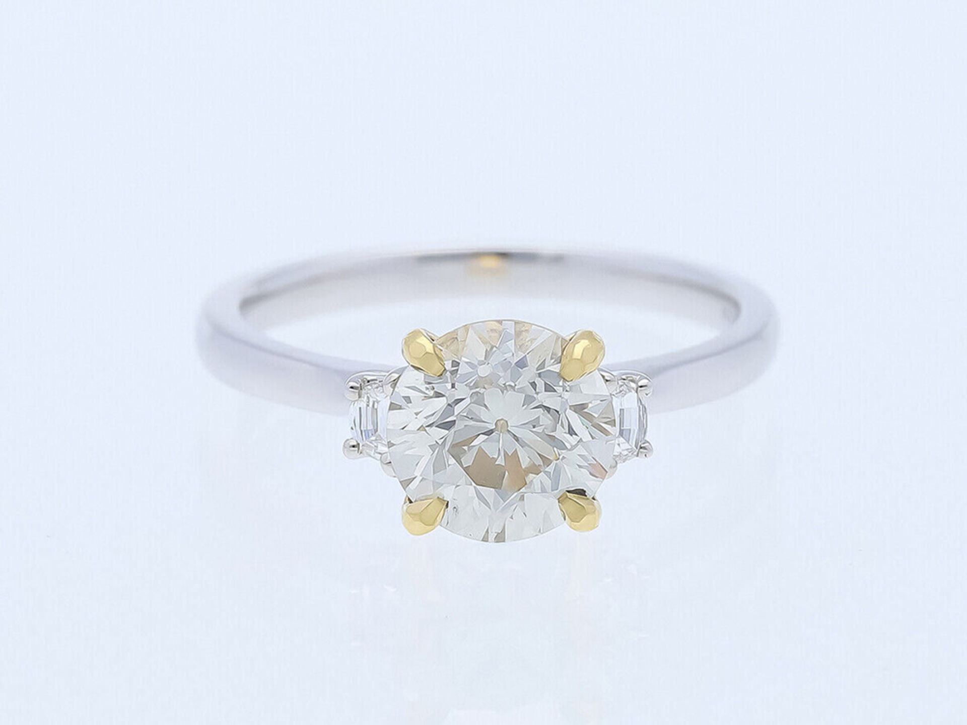 Ring Diamanten 750 / 18 Karat Weißgold mit IGI Zertifikat
