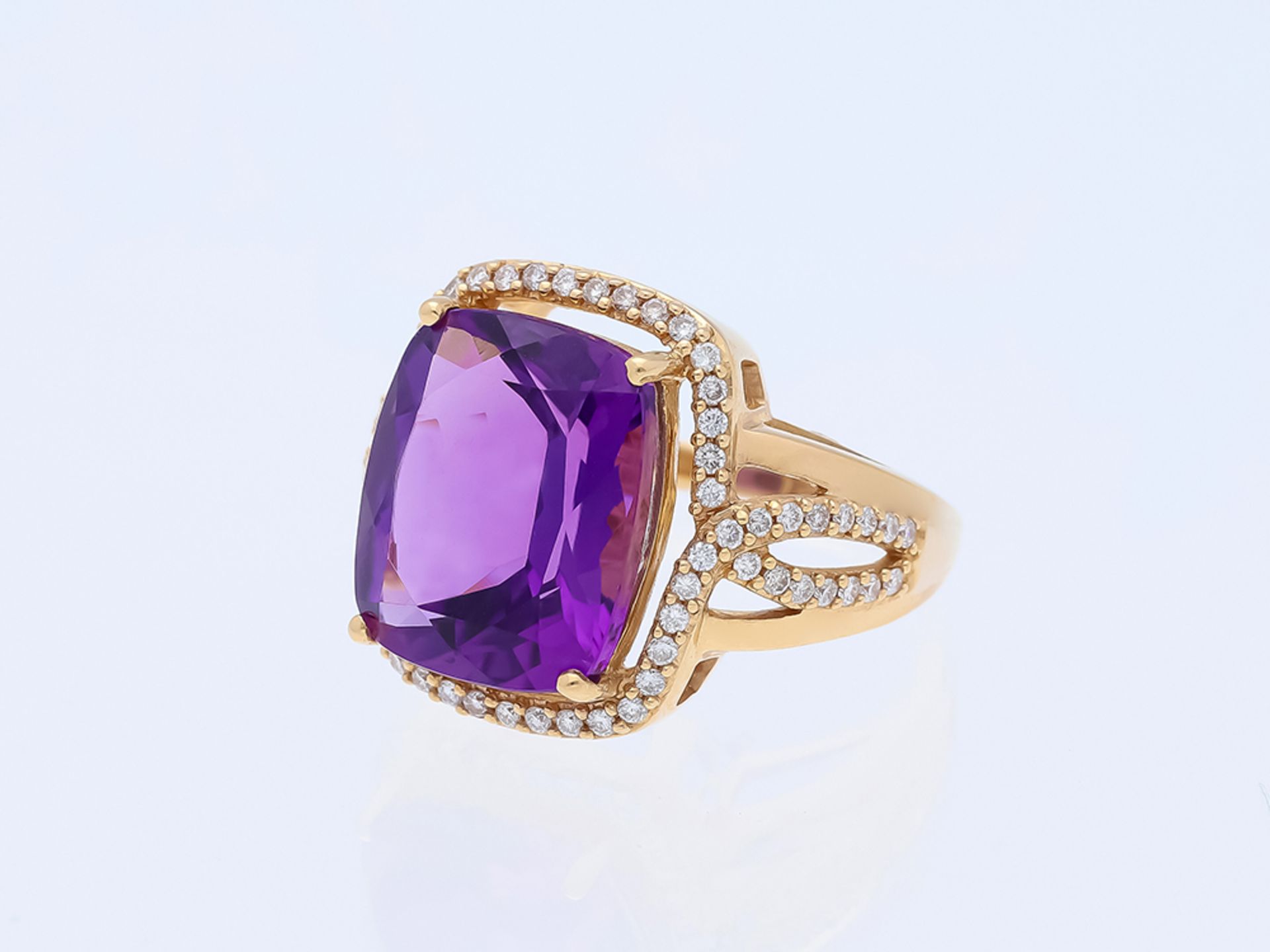 Ring mit 6,80 Karat Amethyst in 585 / 14 Karat Rose Gold - Bild 2 aus 8