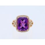 Ring mit 6,80 Karat Amethyst in 585 / 14 Karat Rose Gold