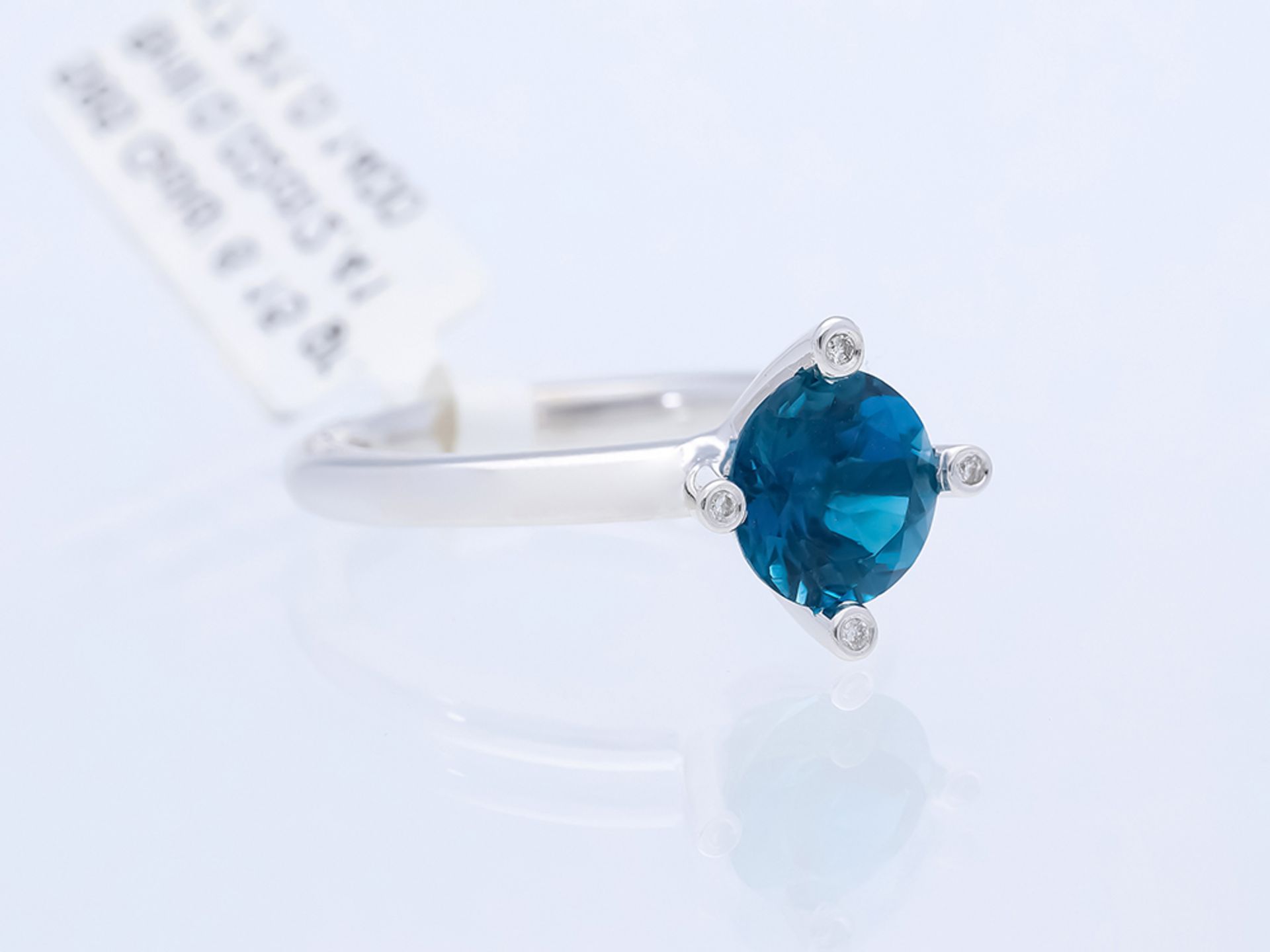 Ring with Topaz 14 kt White Gold - Image 5 of 8