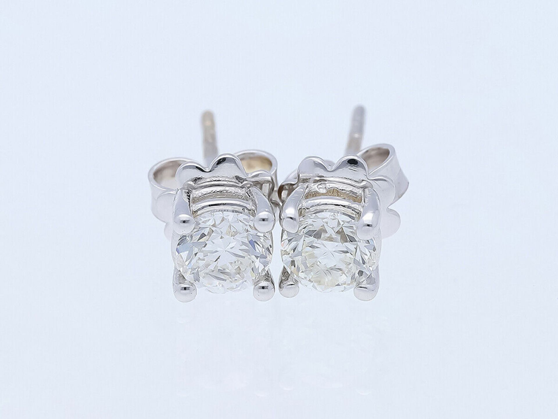 Earrings Diamond 750 / 18 White gold with GIA Report