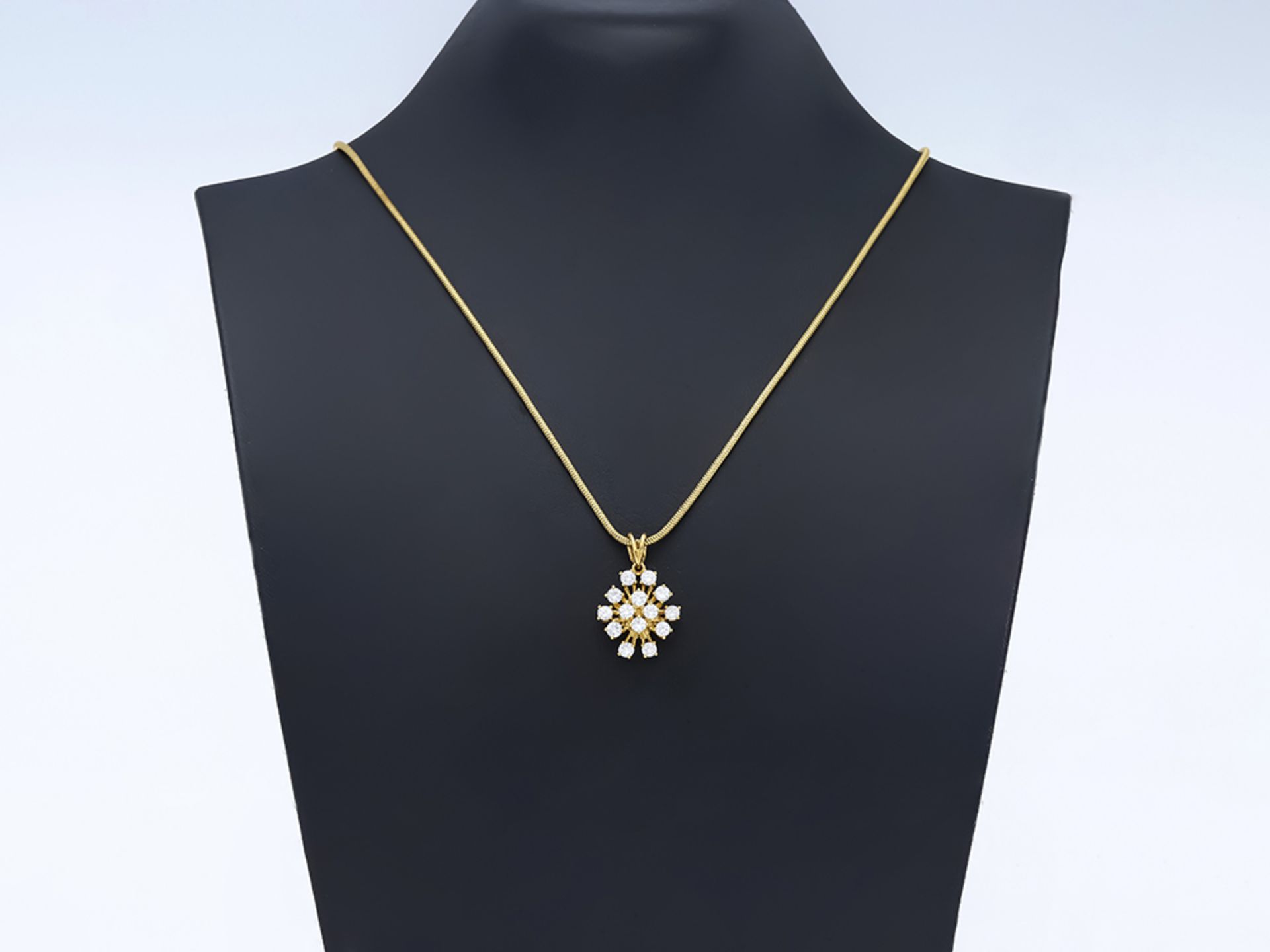 Halskette mit Anhänger Diamant 585 / 14 Karat Gelbgold - Bild 2 aus 6