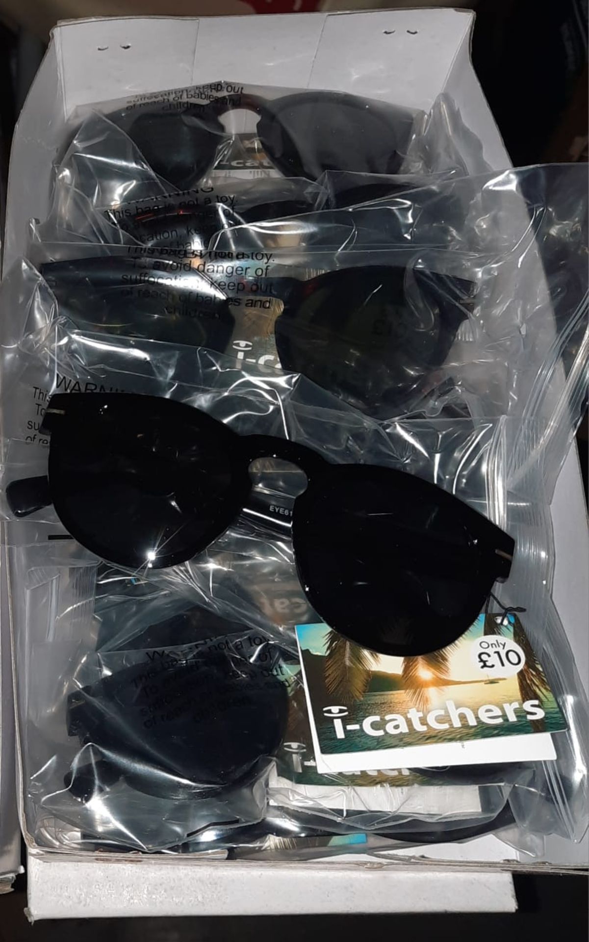 RRP £120 - X 12 BRAND NEW & BOXED BLACK & BROWN SUNGLASSES INPROVE YOUR LOOK AND FEEL WITH THESE