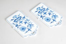 2 Frühstücksbrettchen. Meissen Zwiebelmuster