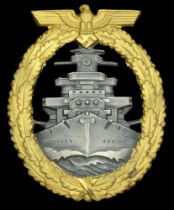 A Kriegsmarine High Seas Fleet Badge in its Original Presentation Packet. A superb quality...