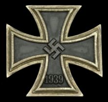 An Iron Cross First Class 1939. A very Rare Variant 'Round Three' Type. No maker's mark. Th...