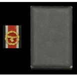 A Luftwaffe Honour Roll Clasp in its Original Presentation Case. A superb quality example,...