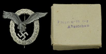 A Luftwaffe Pilot's Badge in its Original Presentation Box. A late-War c.1944 production no...