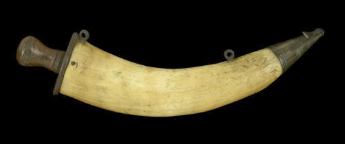 A Royal Navy Gunner's Powder Horn. A Royal Navy official Government pattern, c.1800. Approx...