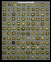 Buttons. A good selection of English and Welsh Infantry other ranks large and small brass t...