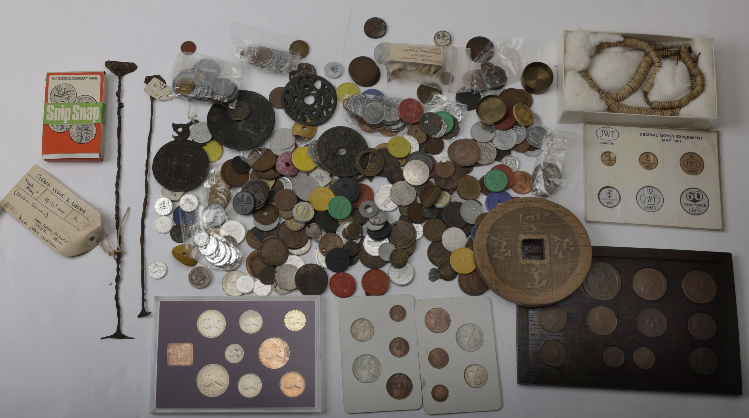 Miscellaneous British and World coins, tokens, weights, etc, various materials, including co...