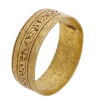 A gold mourning ring, 1802, possibly by Matthew Govett, the outer band engraved 'BENJ: DENMA...