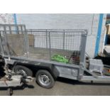 Trailer with greedy board sides good straight tows we’ll twin wheeler 10x 4 ready to tow away