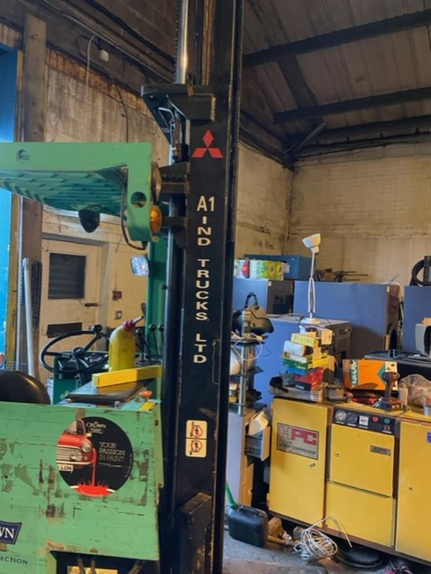 Mitsubishi combi forklift in prime condition this machine has been maintained to the highest - Image 6 of 14