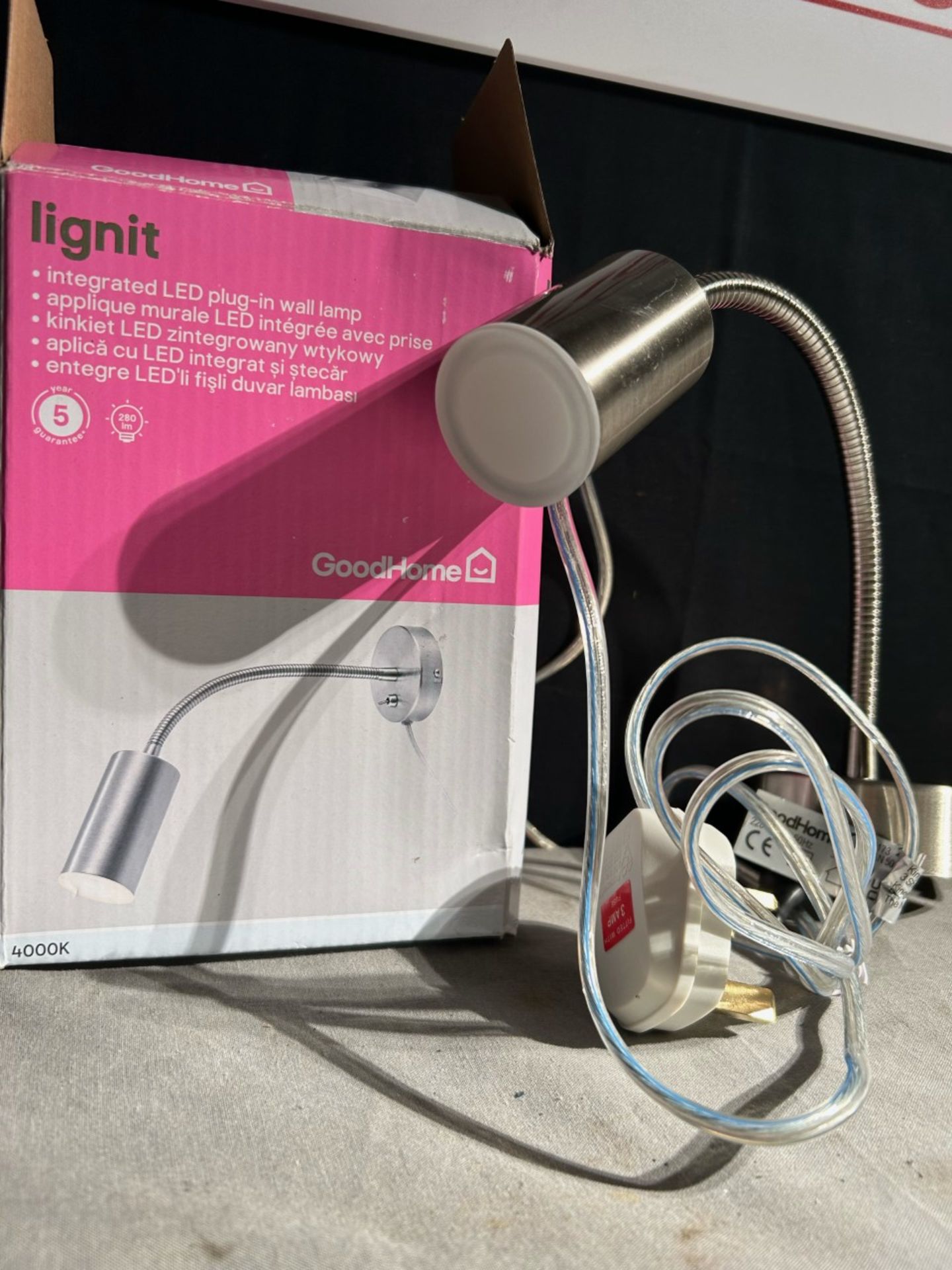 Intergrated plug in LED Flexible wall lamp. New in box - Image 3 of 3