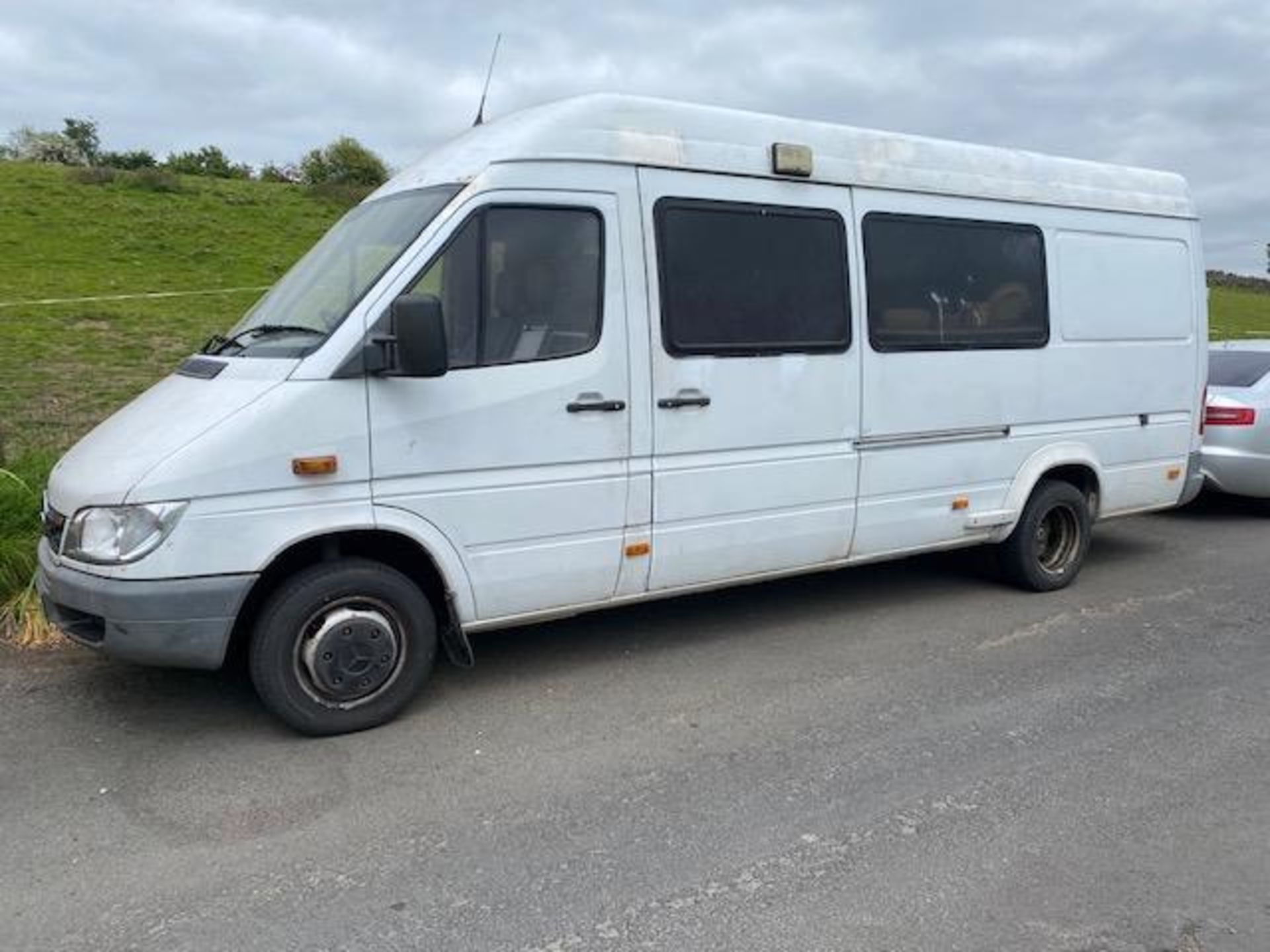 Mercedes 3cdi 2.1 Camper Van , 5ft Kingsize Bed , Seating Area which converts to another double