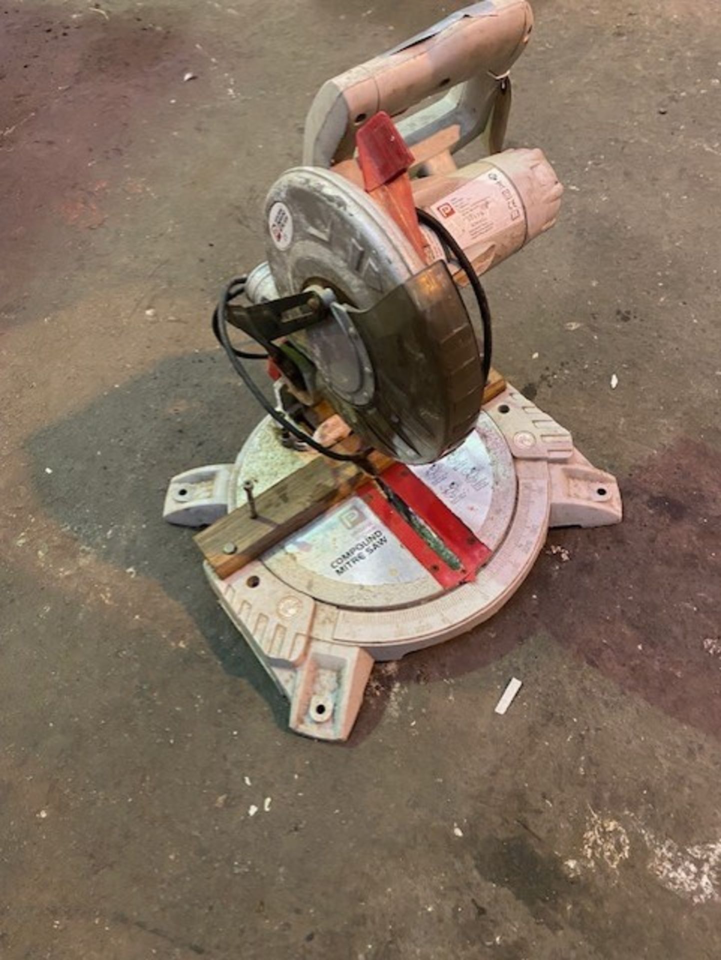 Compound Mitre Saw