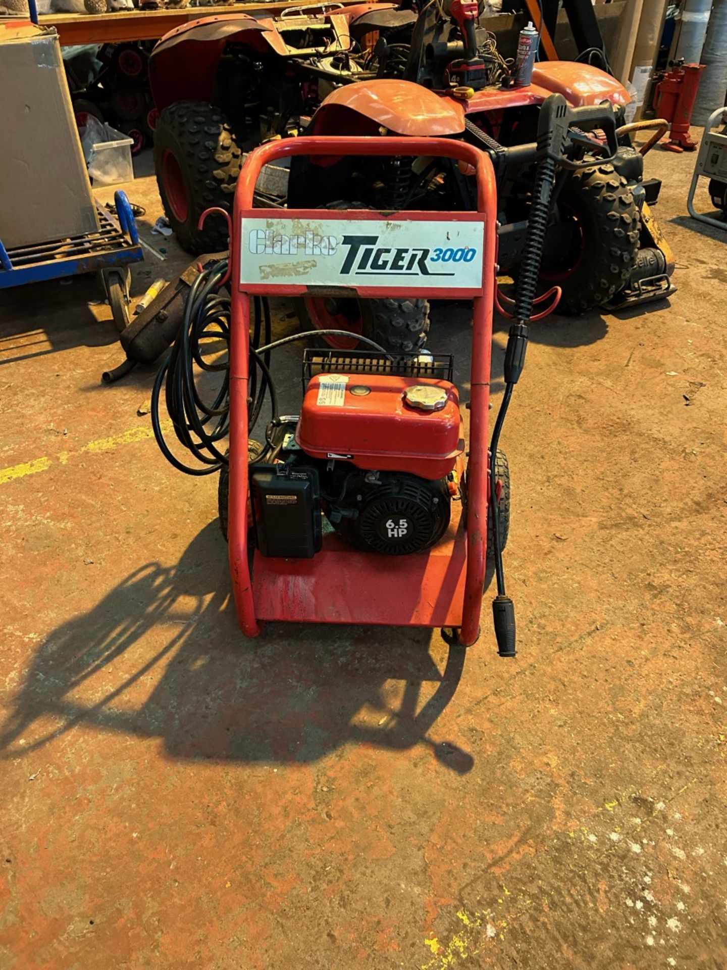 Clarke tiger 3000 petrol pressure 6.5ho engine. With lance and hose. - Image 2 of 3