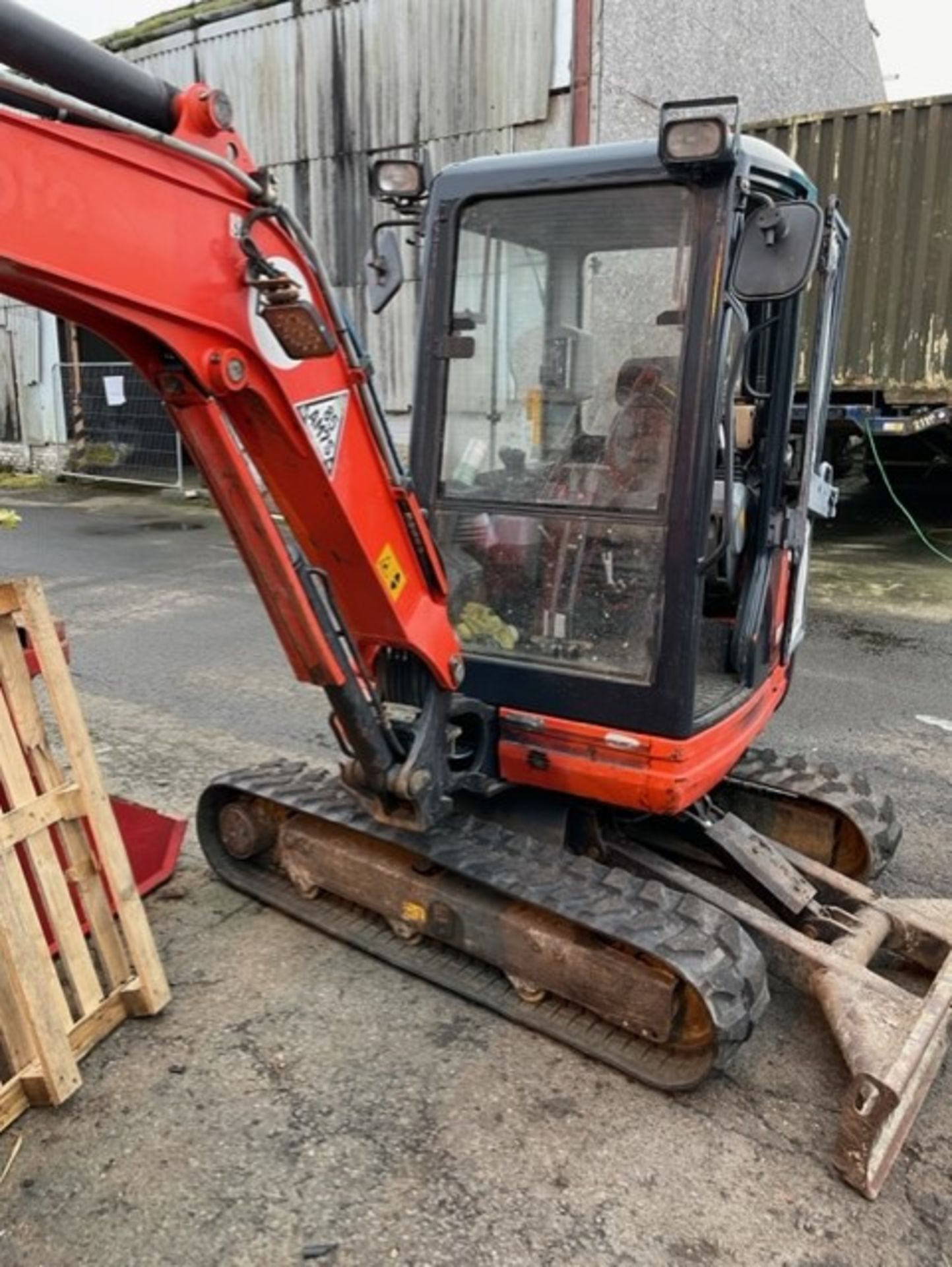 Kubota kx71  3 ton excavator 2015 in very decent condition all working always serviced 3k plus hours - Image 7 of 10