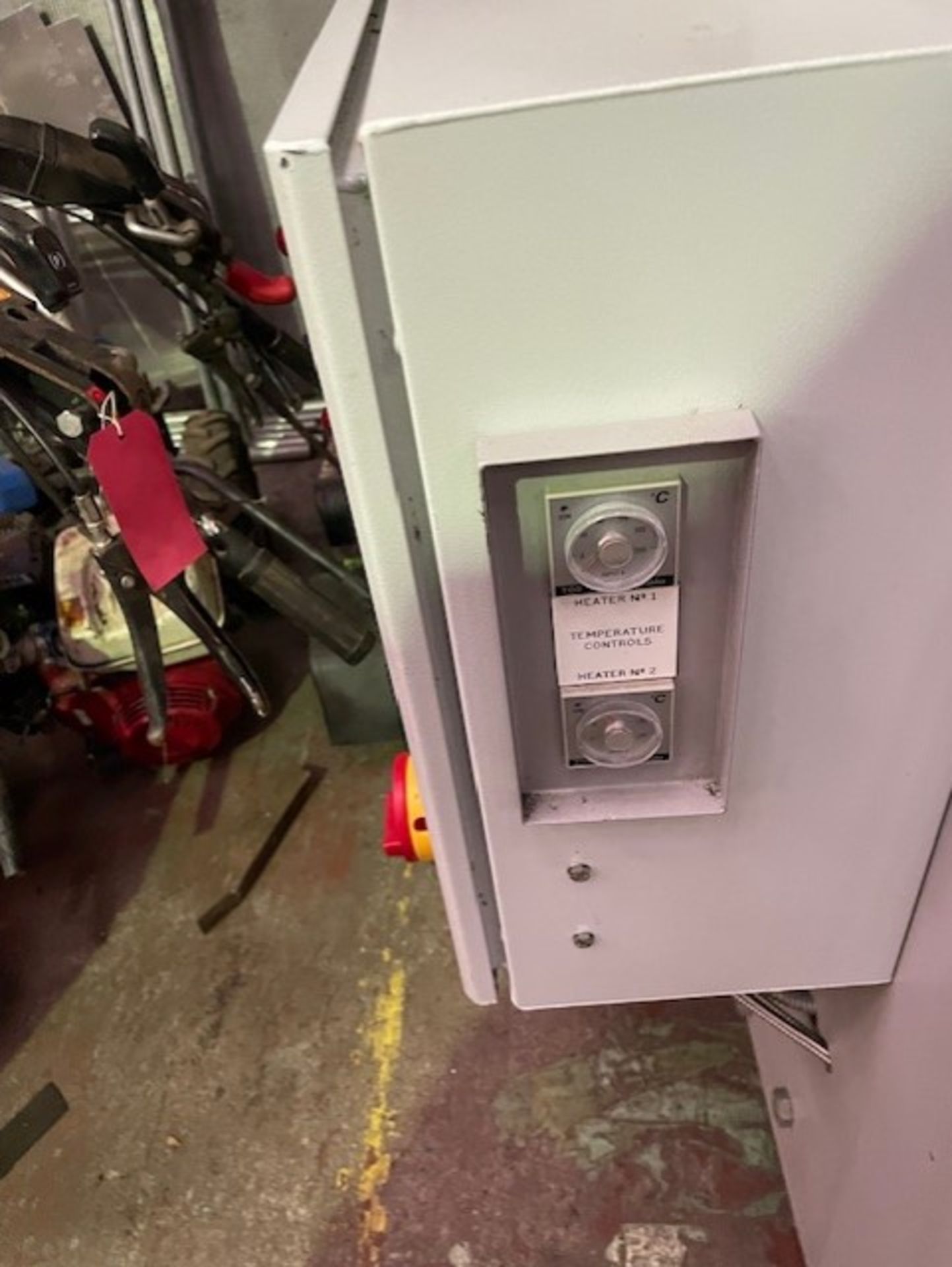 Laundry press it’s a BMM Weston it’s 3 phase electric it’s in good condition and it’s a commercial - Bild 3 aus 7