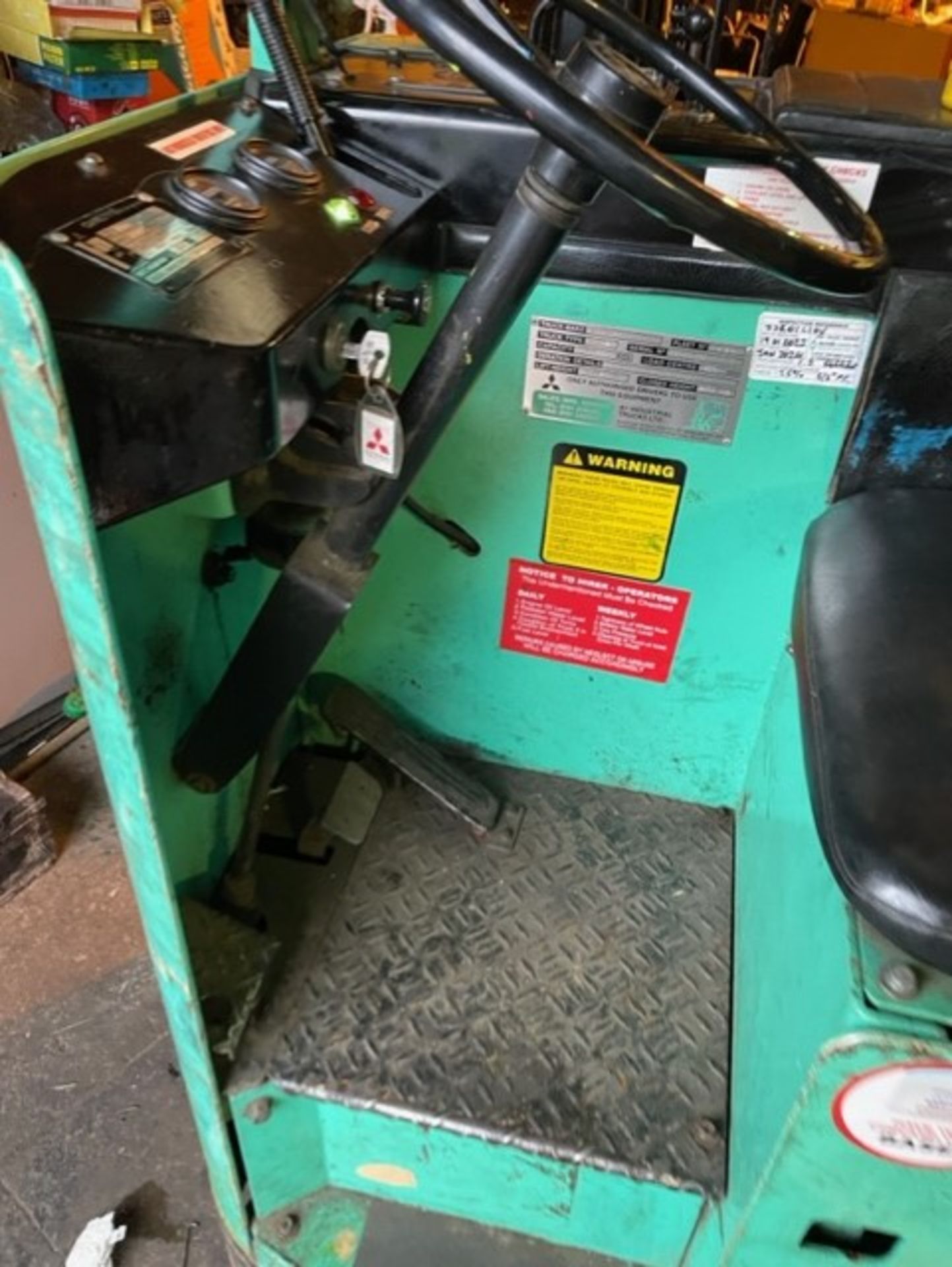 Mitsubishi combi forklift in prime condition this machine has been maintained to the highest - Bild 5 aus 17