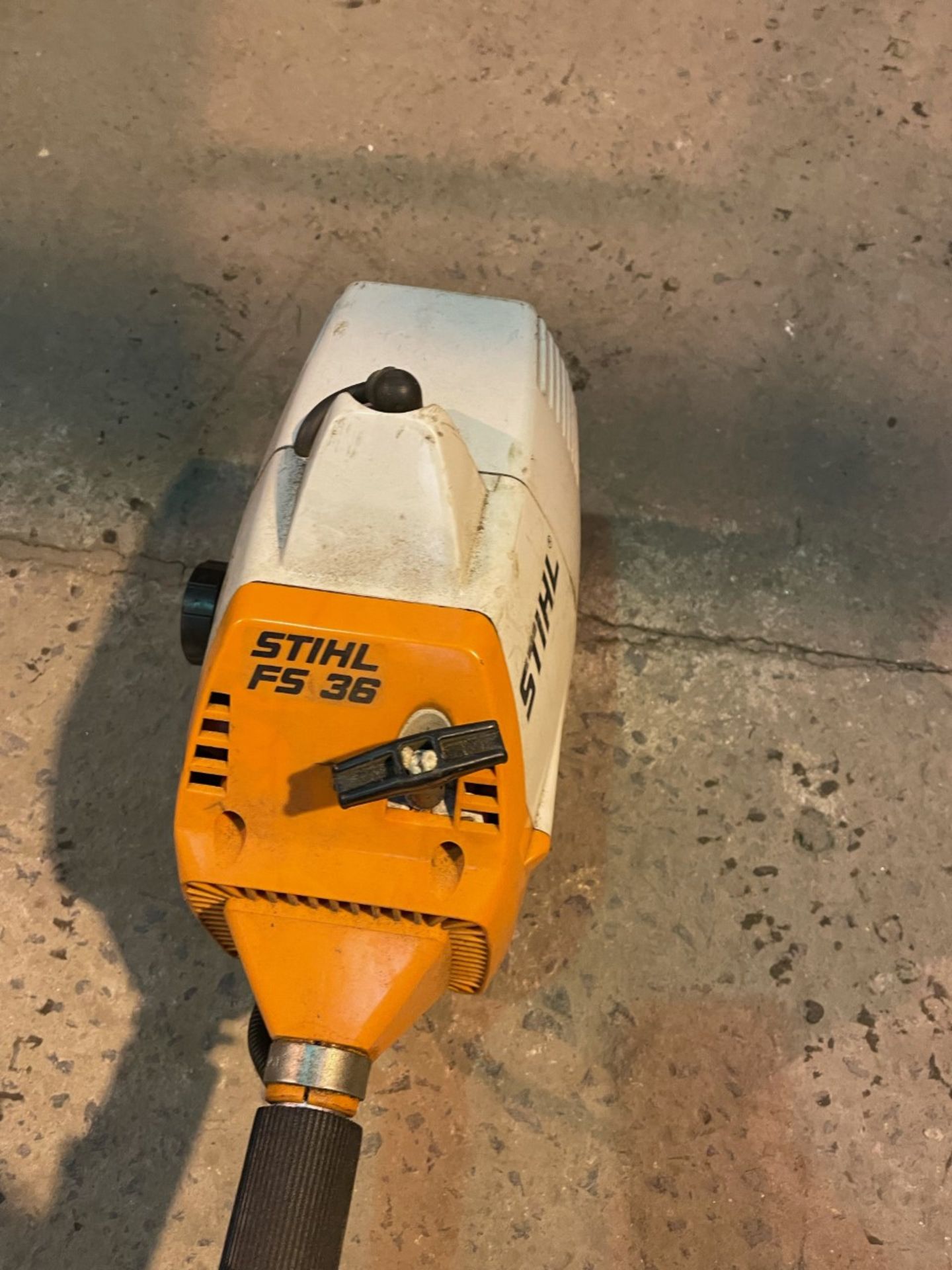 Stihl FS36 garden grass trimmer. Bad starter needs serviced - Bild 4 aus 4