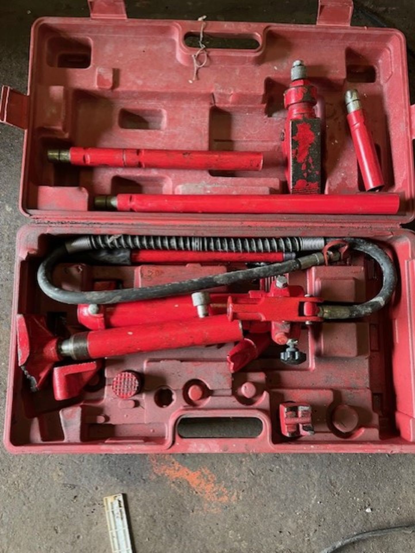 Panel beating tools for pulling out dinted metal crushed metal into shape all in the box , Air - Bild 2 aus 7
