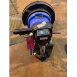 Floor Polisher 17" 1500rpm , 1 handlebar missing