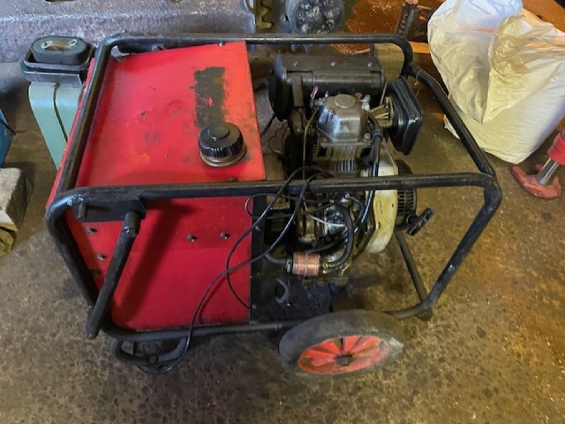 Generator with yanmar diesel engine won’t start so sold as not working - Image 3 of 5