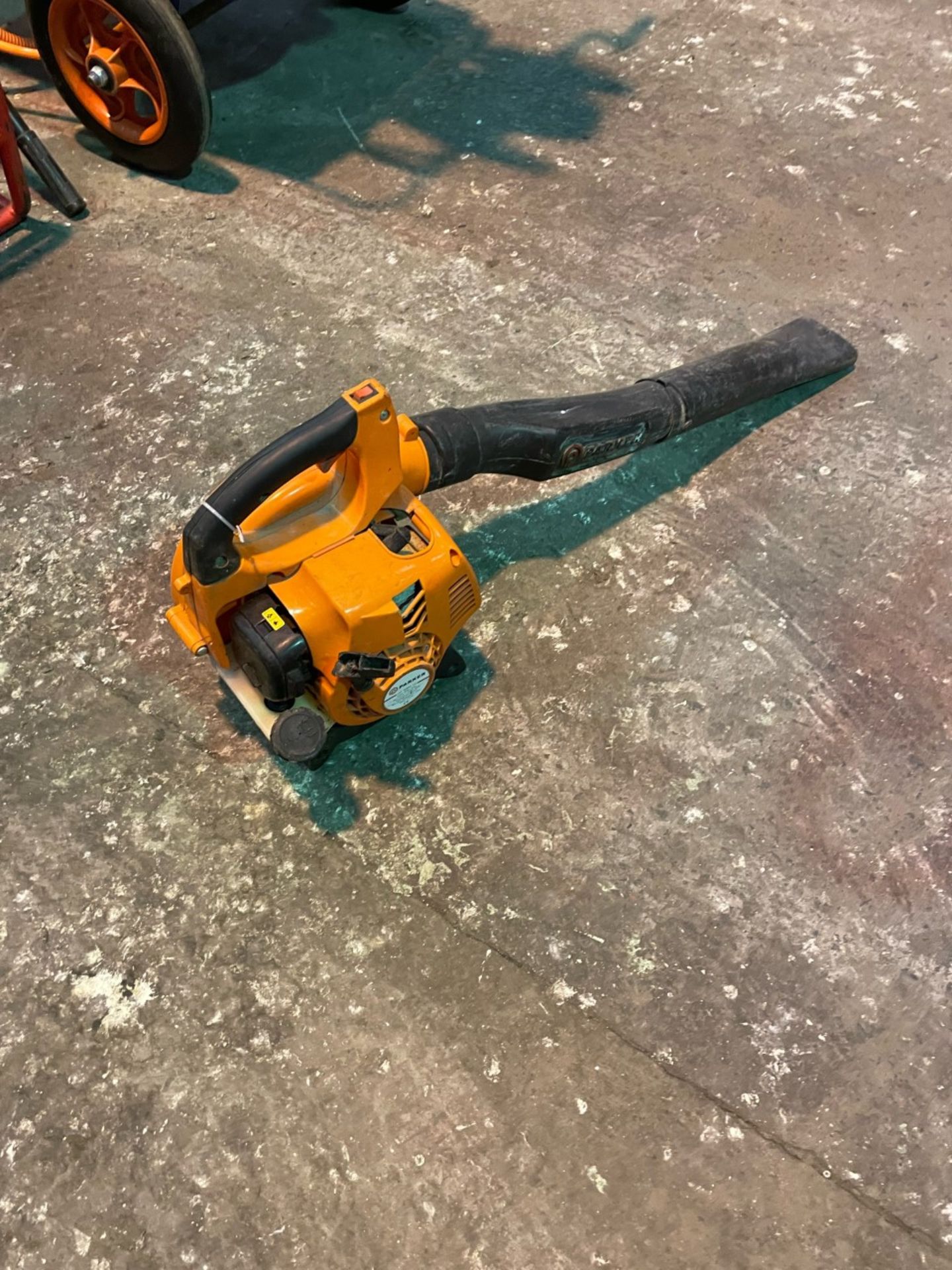 Parker leaf blower. Runs but could do with a service
