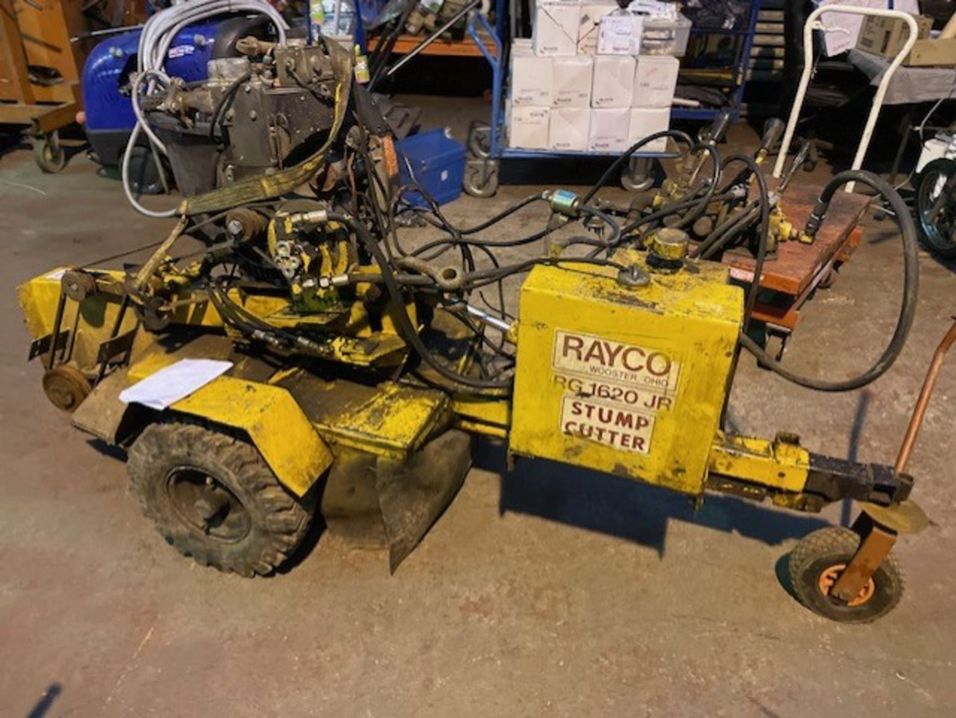 Stump grinder rayco 1620 with a diesel engine al together from belts to frame rare machine locking