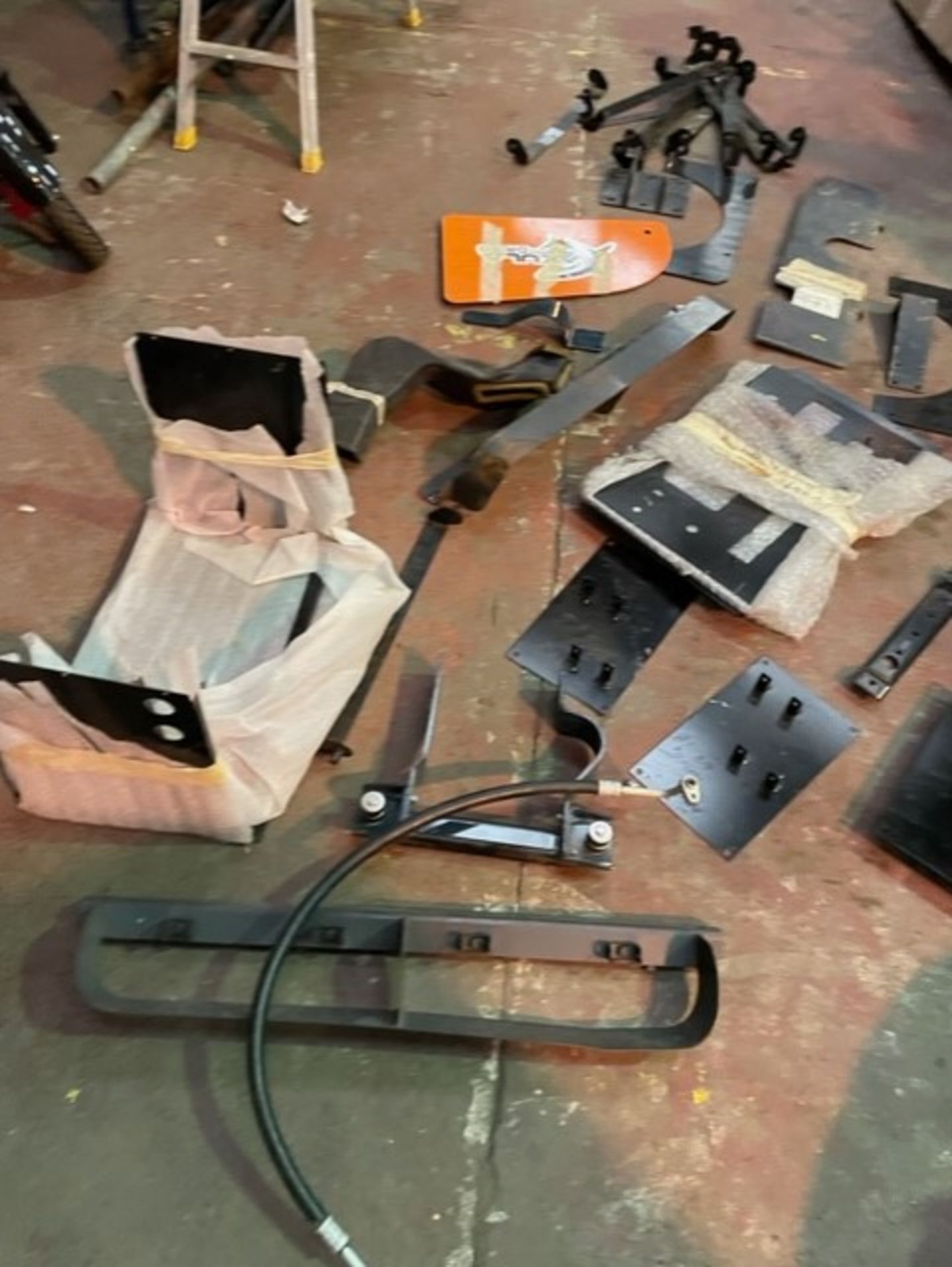 Panels and hinges etc from genuine kubota manufacturer most new unused sold as seen - Image 3 of 5