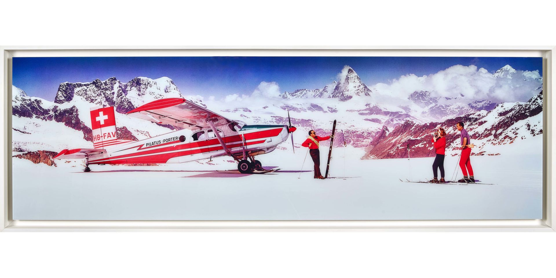 KODAK COLORAMA DISPLAY COLLECTION - NEIL MONTANUS: "Alp skiers with airplane 1964". - Bild 2 aus 2