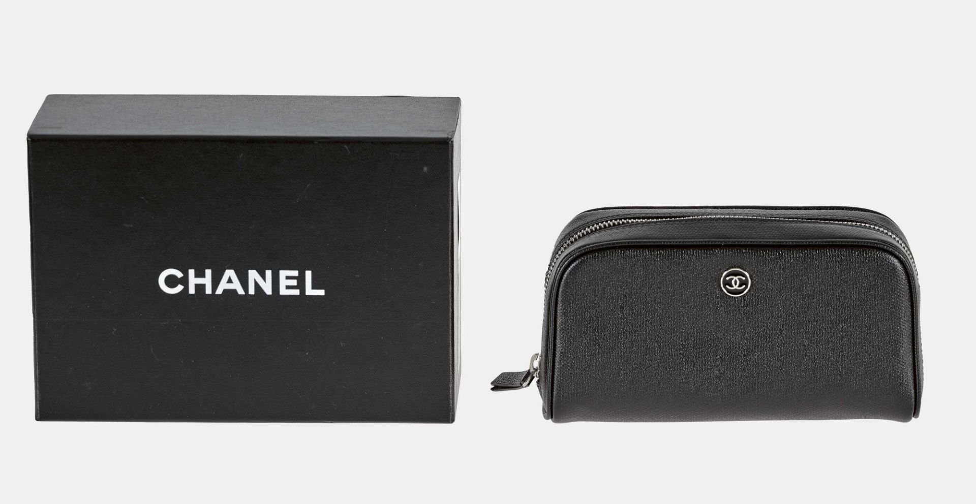 CHANEL: Handtasche und Etui, 1999 bzw. 2005. - Bild 2 aus 2