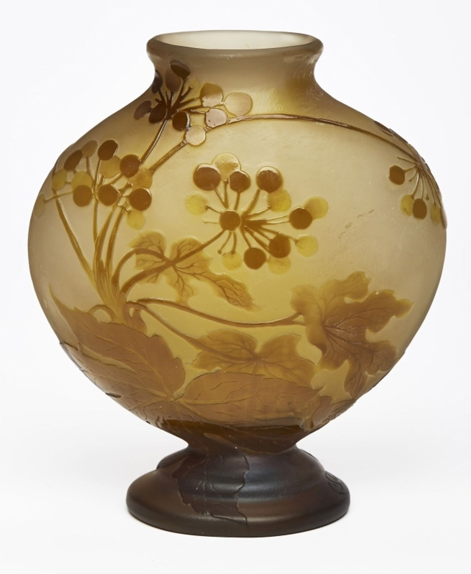 Vase mit Beerendekor, Jugendstil, Gallé um 1915.