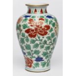 Kl. Vase "Blüten und Phohunde", China wohl 18 Jh.