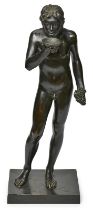 Gr. Bronze im antiken Stil: Trinkender Bacchus-Knabe, Italien wohl Ende 19. Jh.