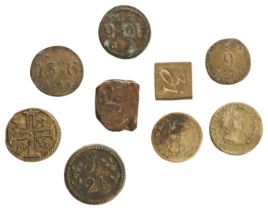 A PORTUGUESE ½ MOIDORE COIN WEIGHT, a ½ pistol coin weight and other coin weights.