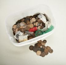 A LARGE QUANTITY OF VICTORIAN, GEORGIAN AND LATER MOSTLY BRITISH COPPER COINAGE. A lot.