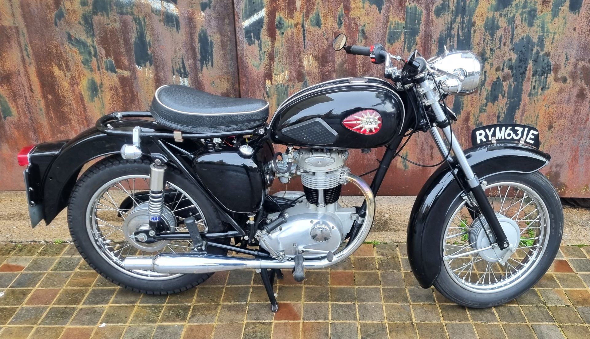 1961 BSA C15 250cc Registration Number: RYM 631E Frame Number: C15G1149 Launched in September 1958