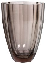 An Art Deco octagonal ruby tinted vase signed Ludwig Mosel sohnle. Circa 1030s, (H: 20cm)