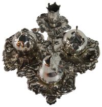 A good German silver inkstand by Johann Jakob Adam - 1765 1767. (818 grams) - (Diameter 20cm)