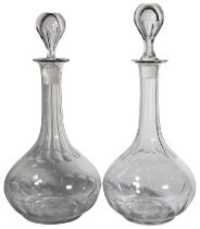 A pair of Venetian style glass bulbous shaped decanters & stoppers. (H: 34cm)