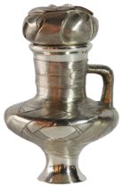 A small Russian silver coffee pot stamped B.C 1887. (233 grams) (H: 13cm)