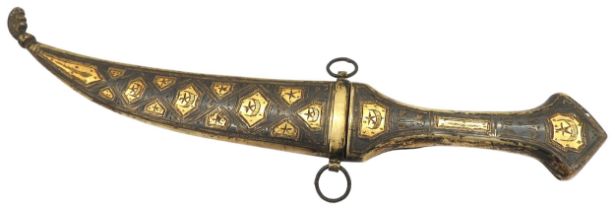 AN IRAQI SILVER NIELLO DECORATED JAMBIYA AND SCABBARD, the reverse of the scabbard engraved with the
