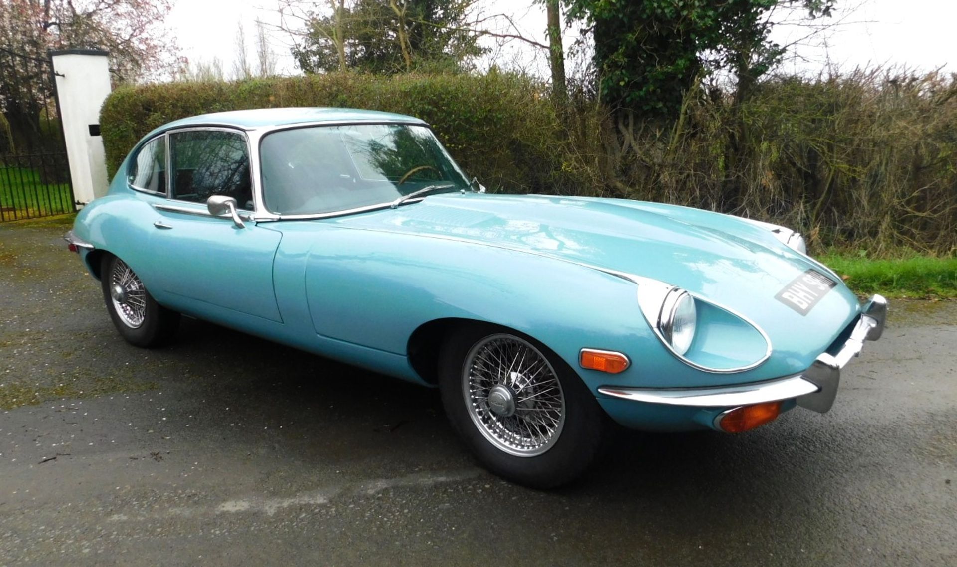 1970 JAGUAR E-TYPE SERIES II 2+2 COUPE Registration Number: BHY 981H Chassis Number: P1R44144BW - Image 4 of 33
